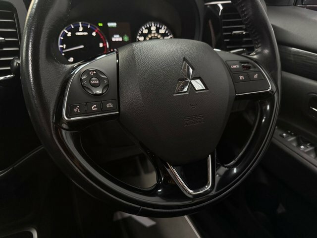 Mitsubishi Outlander 4Hs Silver #50