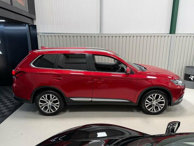 Mitsubishi Outlander 4Hs Silver #69