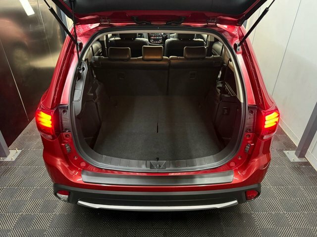Mitsubishi Outlander 4Hs Silver #41