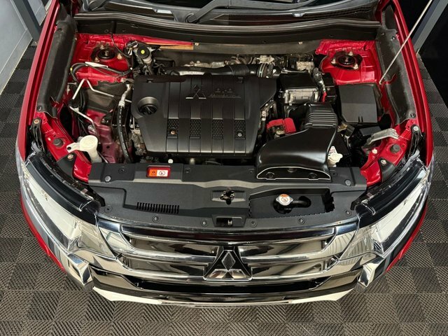Mitsubishi Outlander 4Hs Silver #36