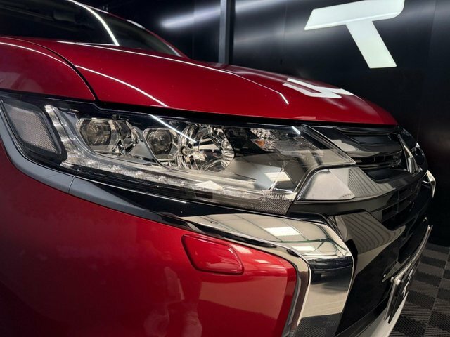 Mitsubishi Outlander 4Hs Silver #17