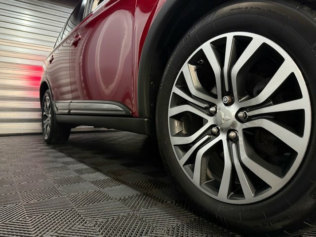 Mitsubishi Outlander 2018 2.2 Di-d 4 Suv 4Wd Euro 6 Red #4