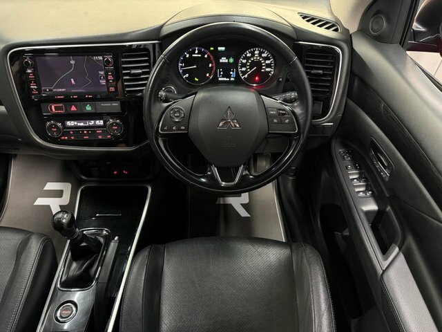 Mitsubishi Outlander 4Hs Silver #46