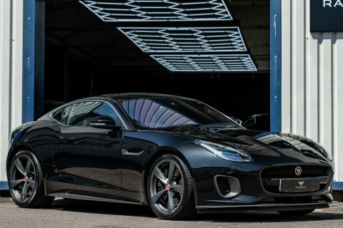 Jaguar F-Type 3.0 V6 400 Black #4