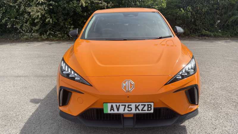 MG MG4 Trophy - 2025 75 AV75KZB Orange #2