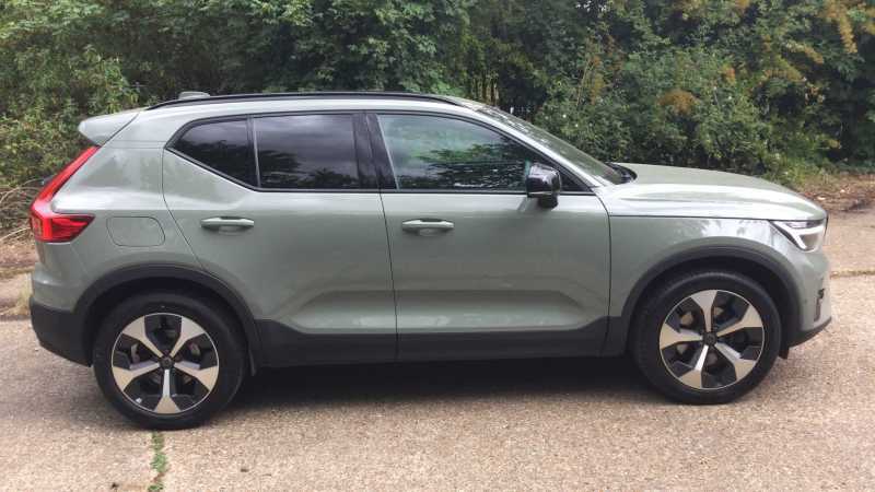 Volvo XC40 Ultimate B4 Mhev Aut - 2023 23 EF23MJY Green #4