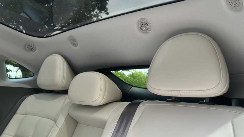 MG IM5 100Kwh Long Range Saloon #26