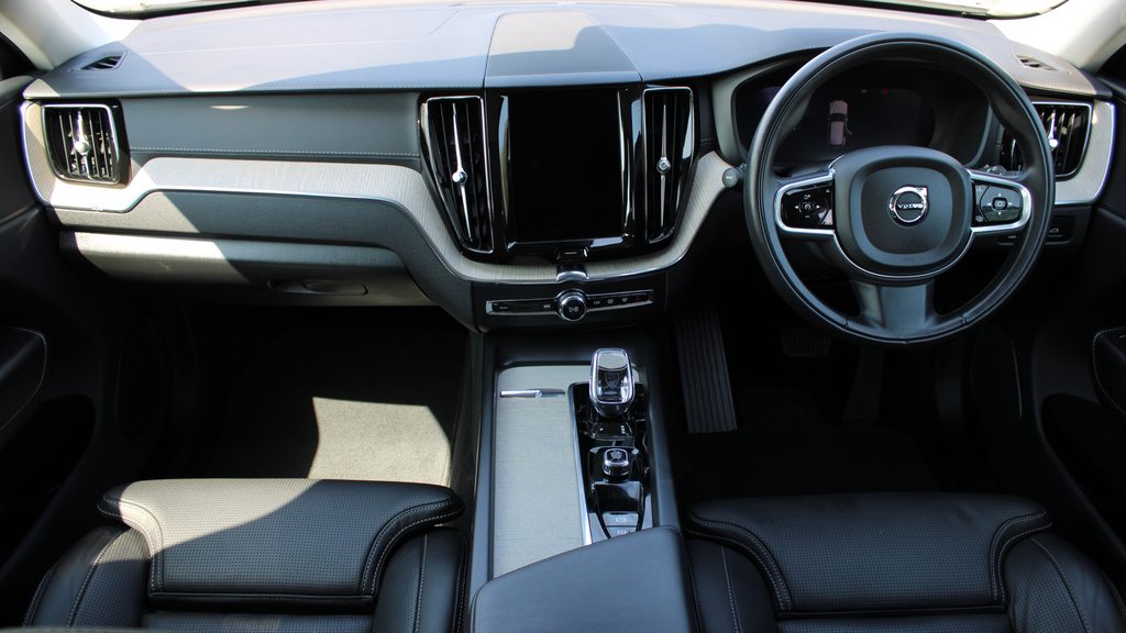 Volvo XC60 B5 P Awd Inscription Pro 360 Camera, Heated Win GL71UEP  #5