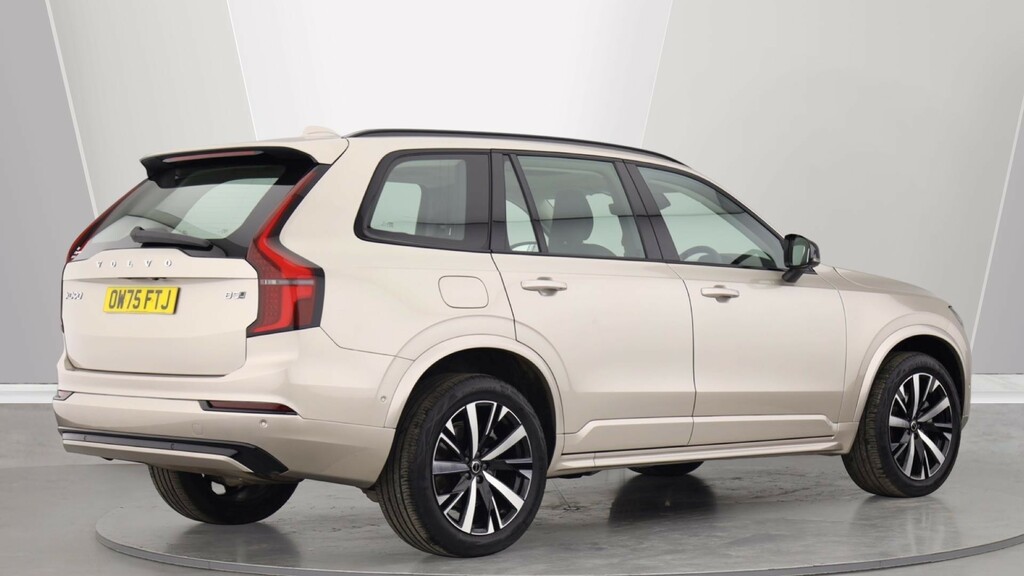 Volvo XC90 B5 P Awd Plus Dark Sunroof, Harmankardon Sound OW75FTJ #2
