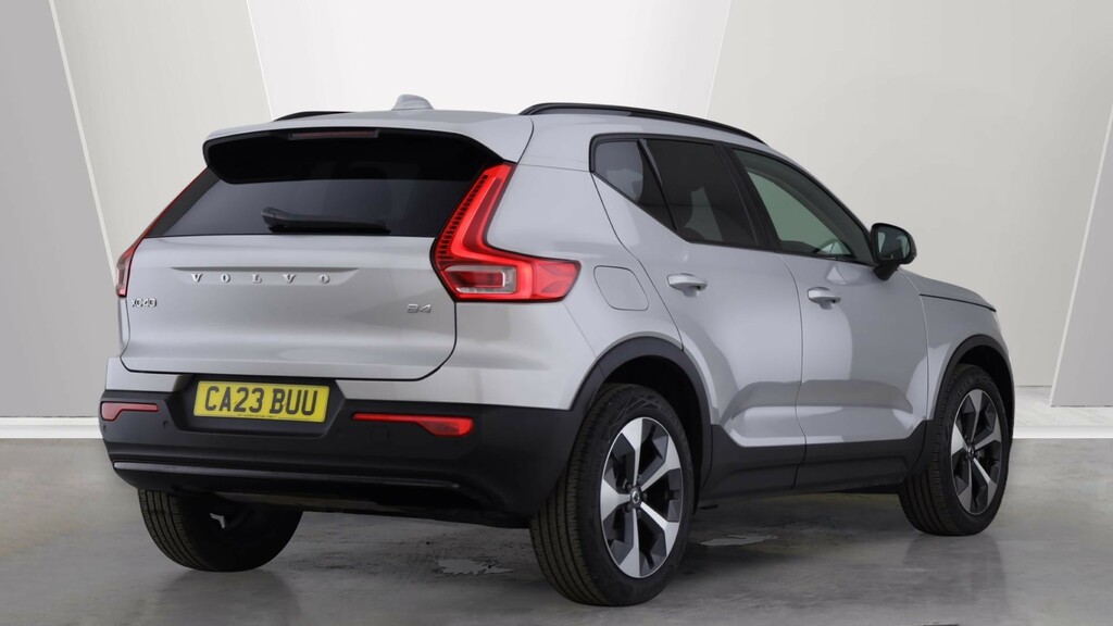 Volvo XC40 B4 P Ultimate Dark Sunroof, Harmankardon Sound CA23BUU #2