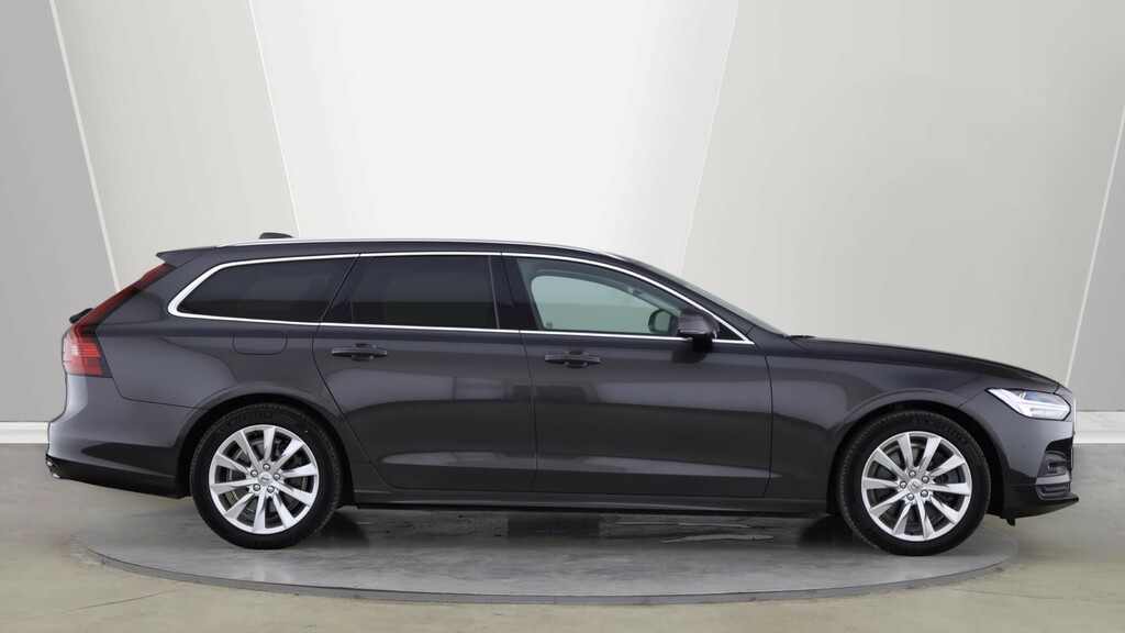 Volvo V90 B4 D Momentum Park Camera, Heated Seats, Pilot #3