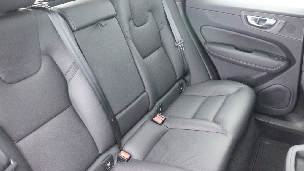 Volvo XC60 T6 Awd Phev Plus Dark Sunroof, Harmankardon Soun AF74LFT #6