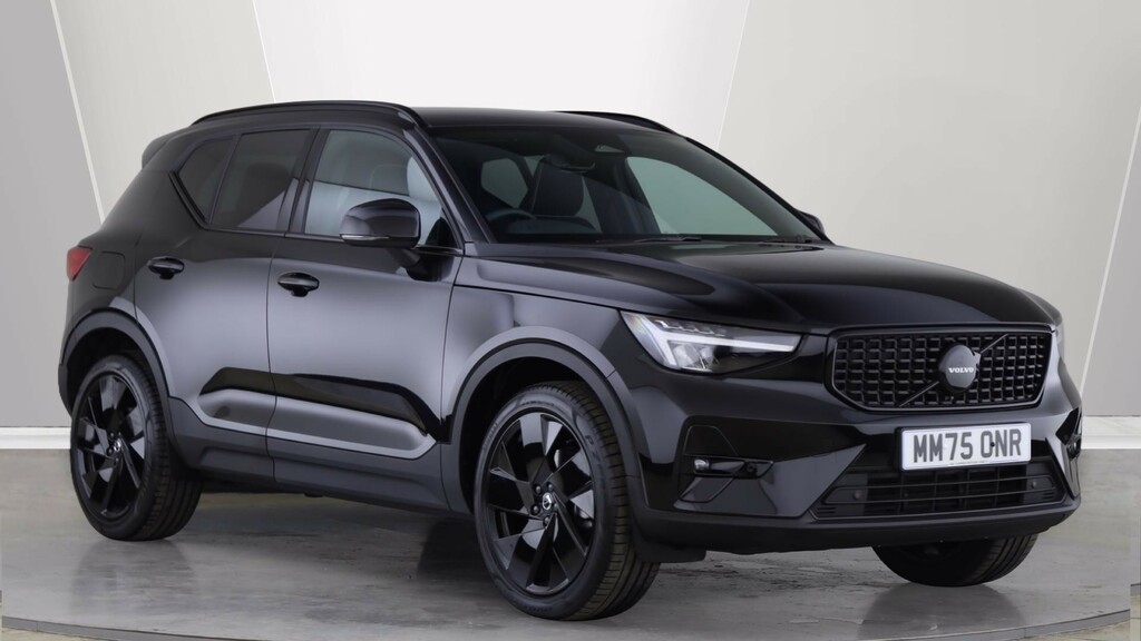 2025 Volvo XC40