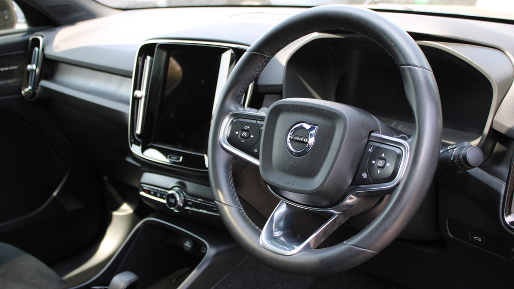Volvo C40 Twin Motor Ultimate Sunroof, Harmankardon Sound, CF72WWP #4
