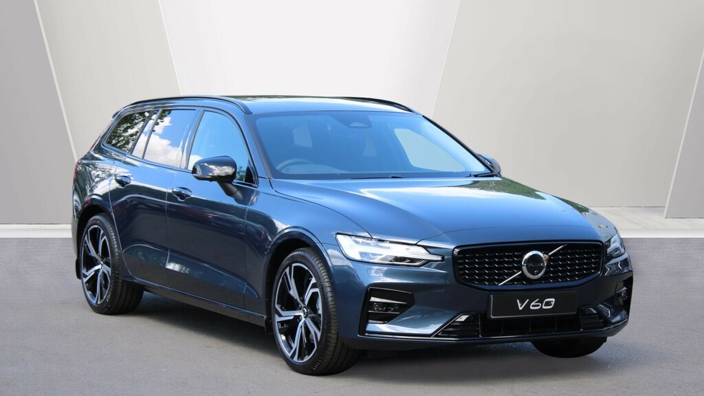Volvo V60 B4 P Ultra Dark Towbar, Sunroof, Harmankardon 
