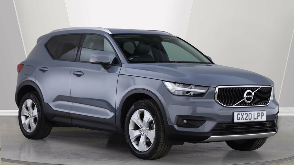 Volvo XC40 T3 Momentum Pro Park Camera, Heated Seats,