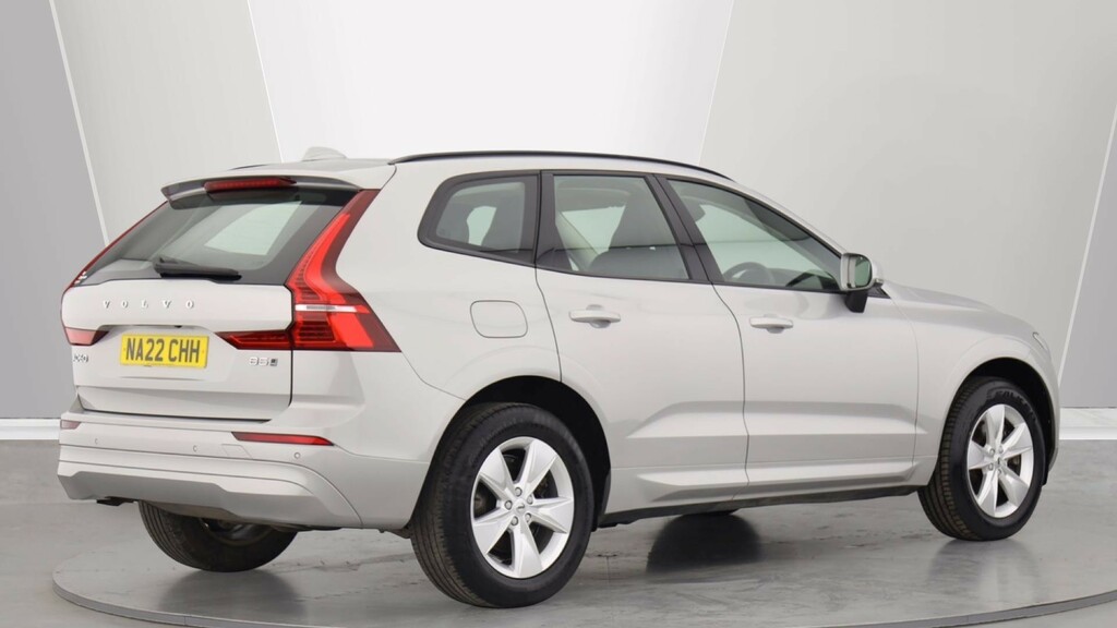 Volvo XC60 B5 P Awd Momentum Google Infotainment, Park Cam NA22CHH #2