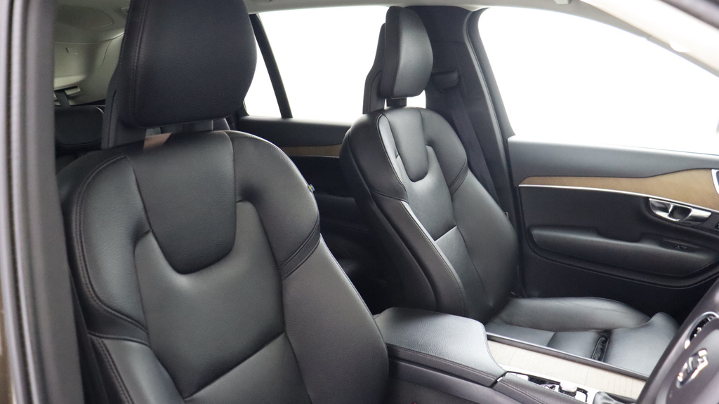 Volvo XC90 2.0 T6 Inscription White #49
