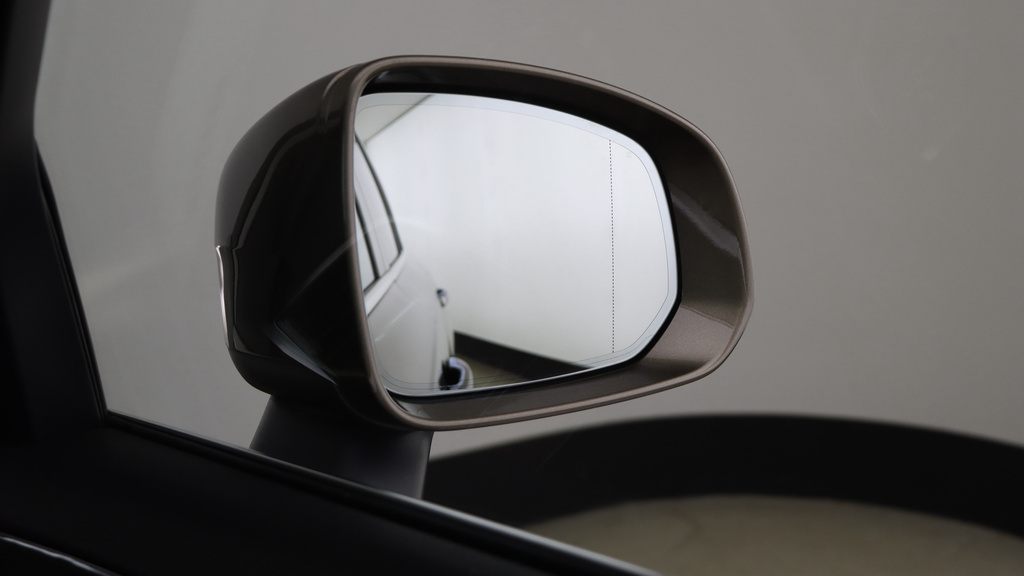 Volvo XC90 2.0 T6 Inscription White #18