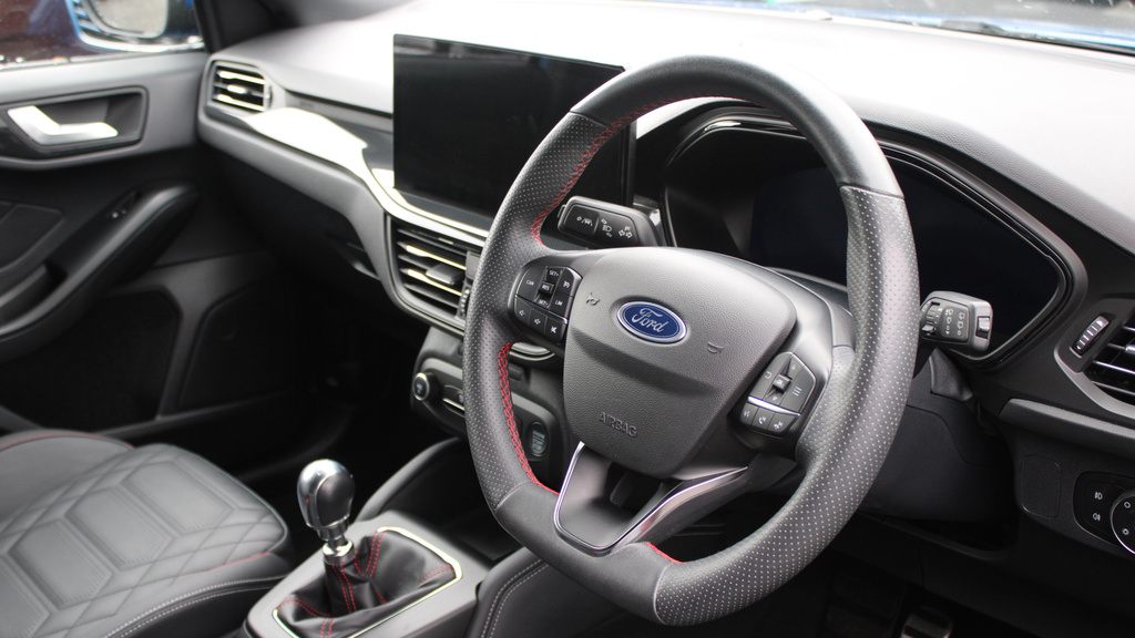 Ford Focus 1.0 Ecoboost St-line Vignale Tinted Windows, Heat YH72XCT #4
