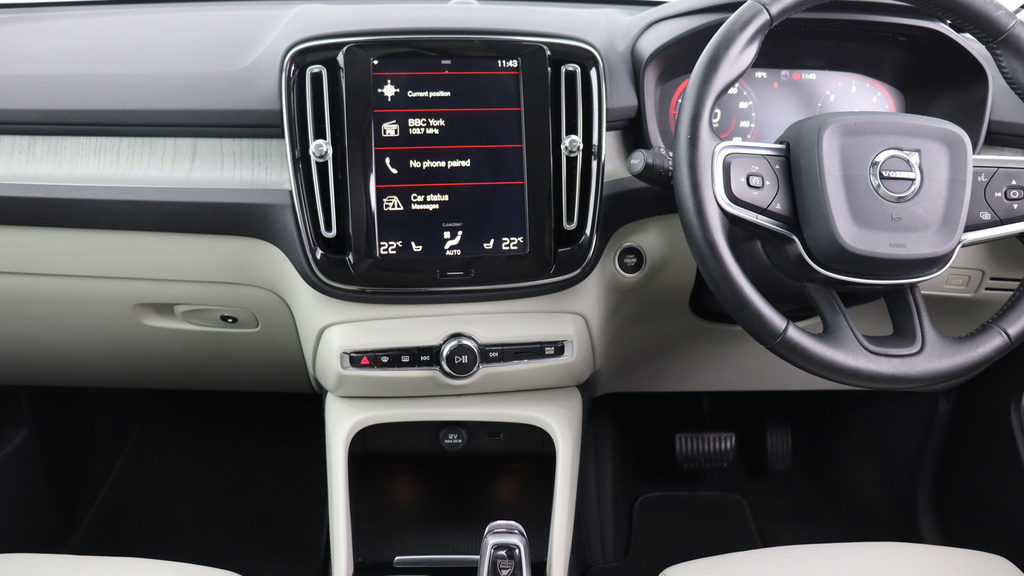 Volvo XC40 D4 Awd Inscription Pro Blond Leather, Orrefors Cr YS69UCR  #5
