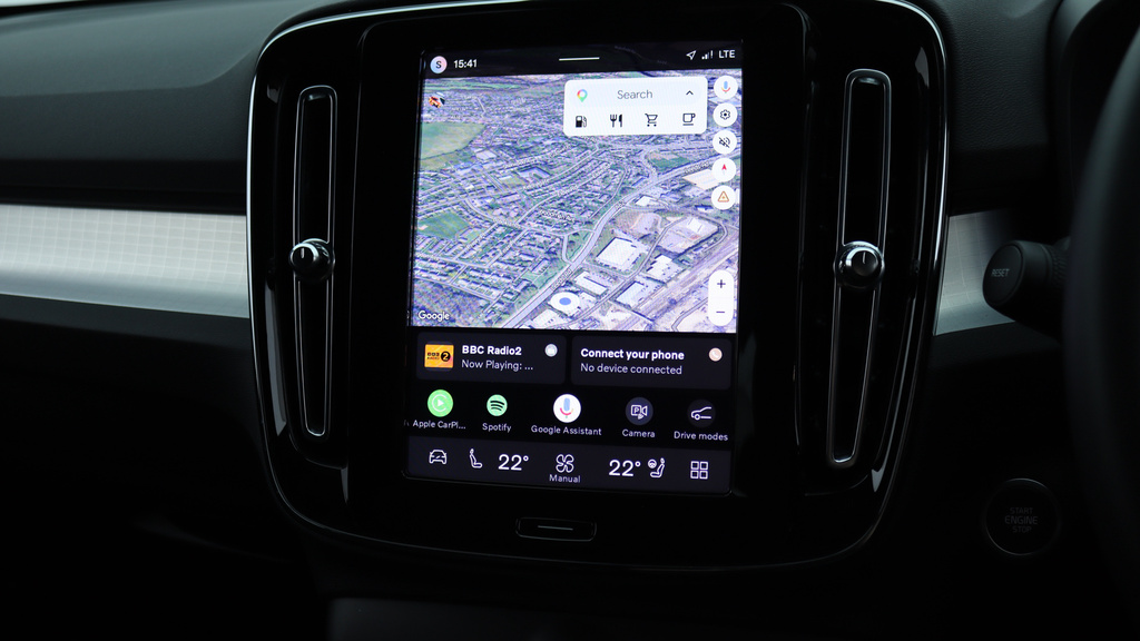 Volvo XC40 2.0 B4p Plus Pro Black Edition Black #12