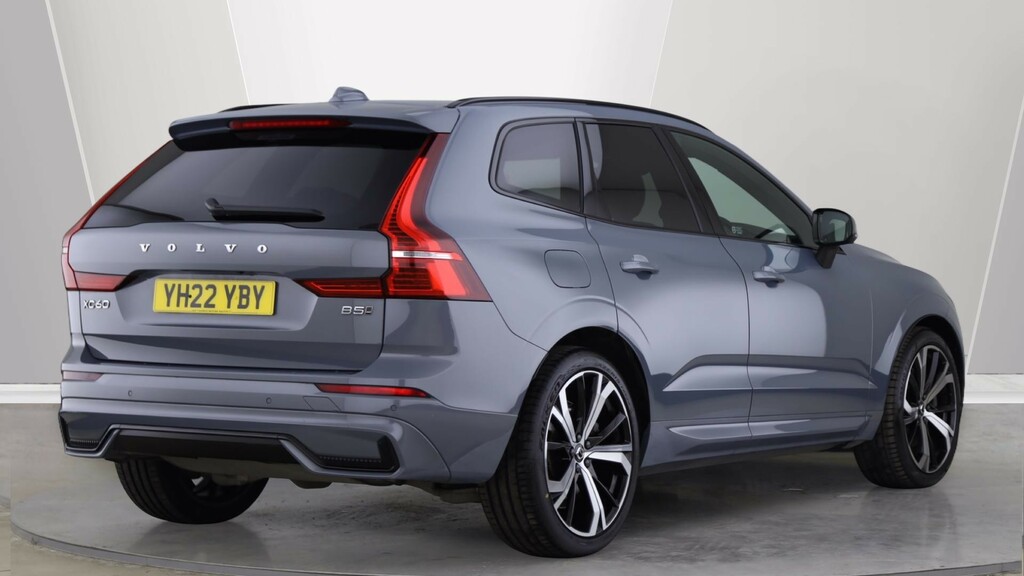 Volvo XC60 B5 P Awd R-design Pro Towbar, Harmankardon Sou Grey #2