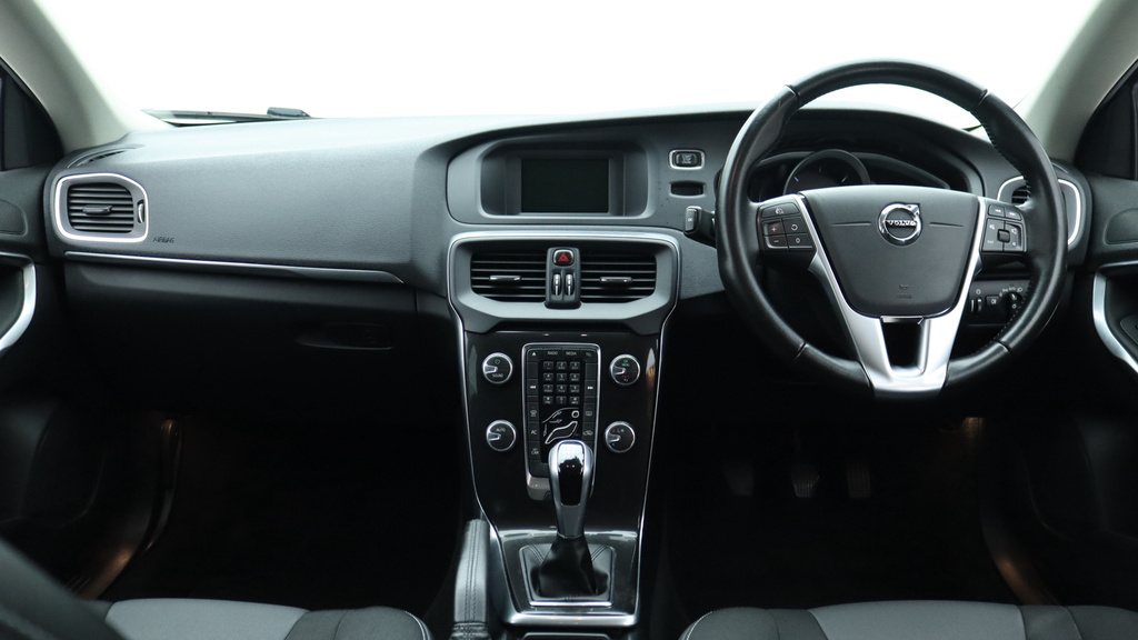 Volvo V40 D2 Momentum Park Assist, Upgraded Alloys,  #5