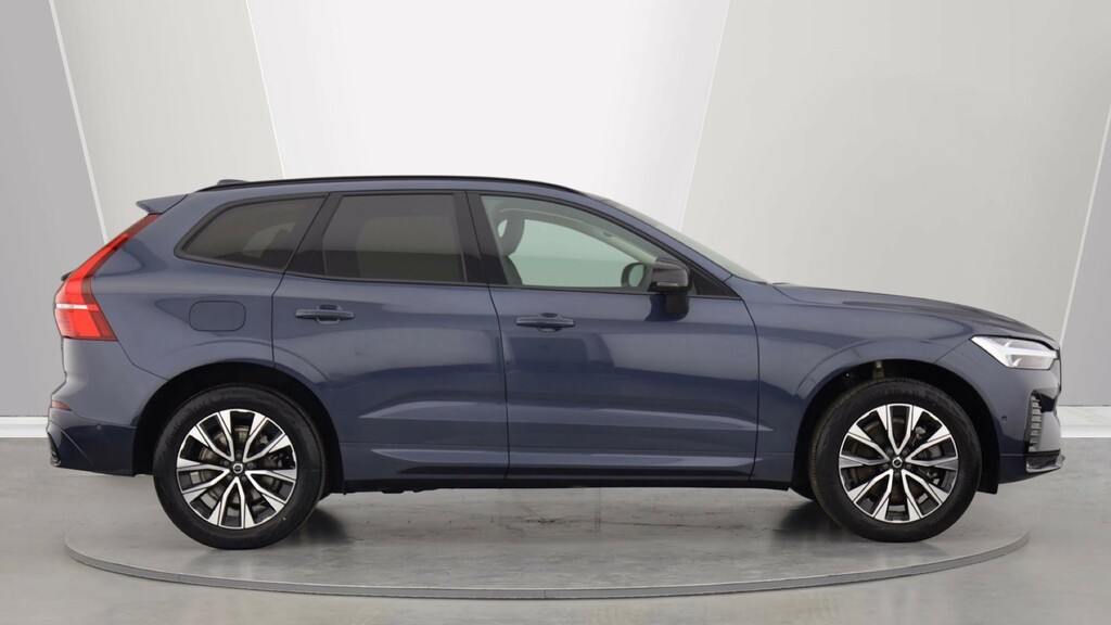 Volvo XC60 B4 P Plus Dark 360 Camera, Rear Tints, Leather,  #3