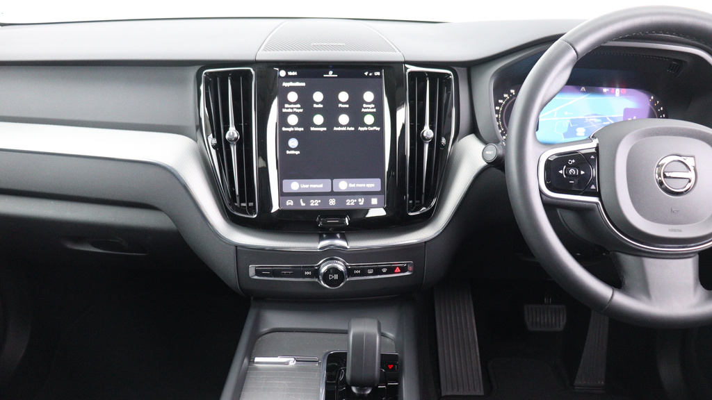 Volvo XC60 B4 P Plus Dark 360 Camera, Rear Tints, Leather,  #5