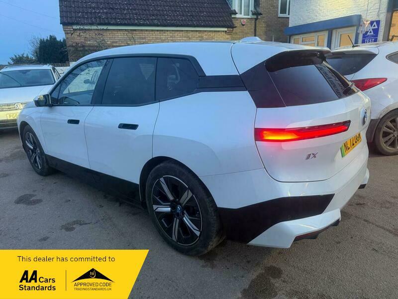 BMW 76.6Kwh M Sport NL72UGR White #4