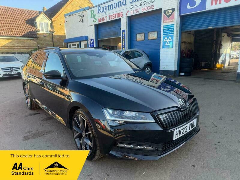 Skoda Superb 1.4 Tsi Iv 13Kwh HK23VWL Black #2