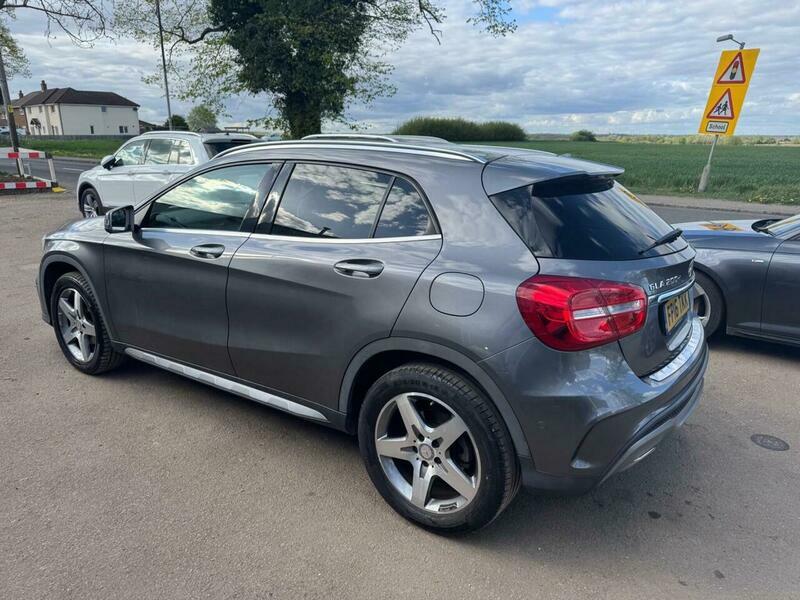 Mercedes-Benz GLA Class Gla200d Amg Line Premium Grey #4