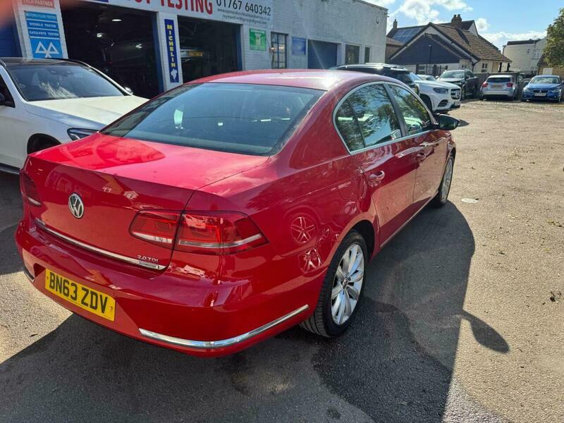 Volkswagen Passat 2.0 Tdi Bluemotion Tech BN63ZDV Red #4