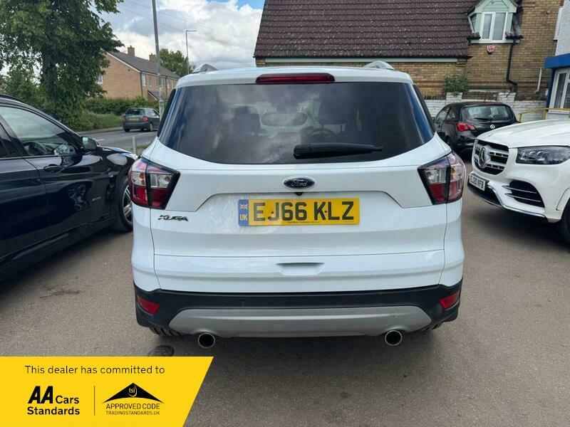 Ford Kuga 2.0 Tdci Titanium Euro EJ66KLZ White #4