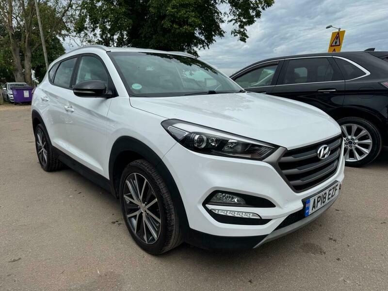 Hyundai Tucson 1.6 T-gdi Go Se White