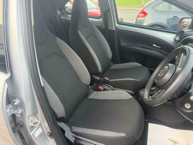 Toyota Aygo Hatchback  #15