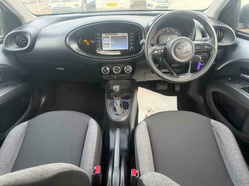 Toyota Aygo Hatchback  #27