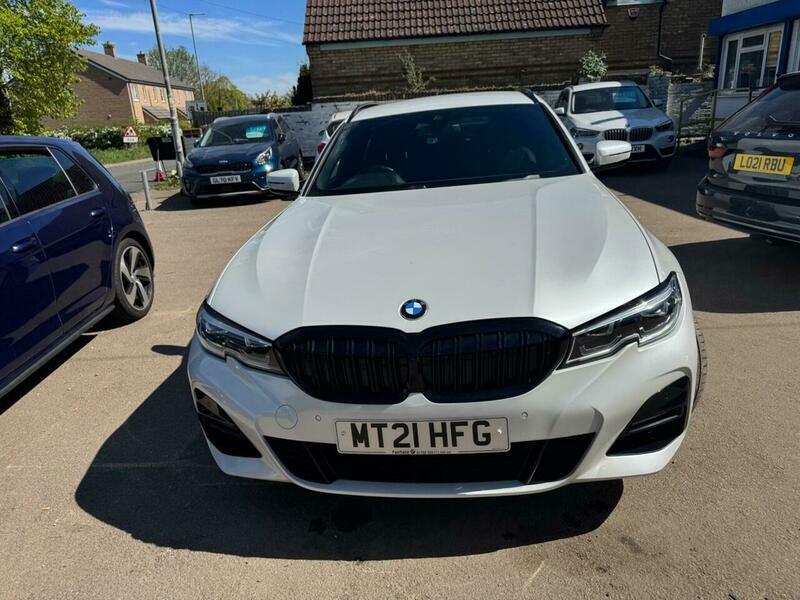 BMW 3 Series 2.0 330E 12Kwh M MT21HFG White #2