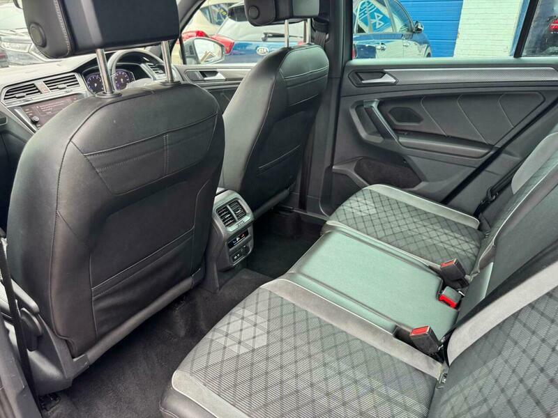 Volkswagen Tiguan Life Grey #16
