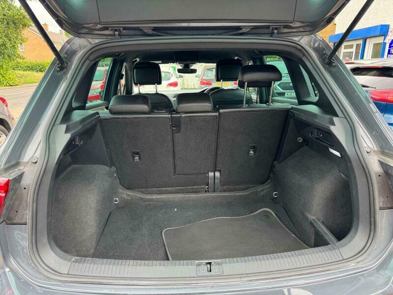 Volkswagen Tiguan Life Grey #13
