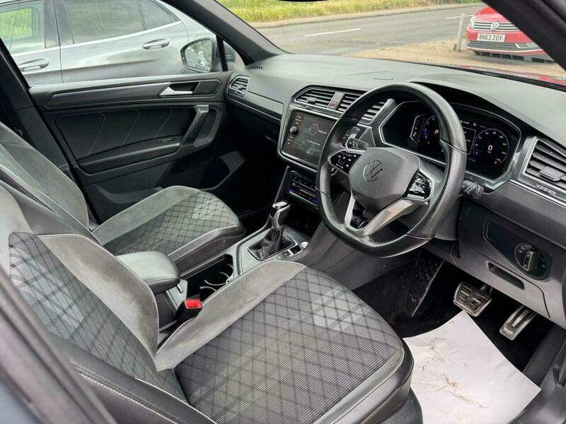 Volkswagen Tiguan Life Grey #9