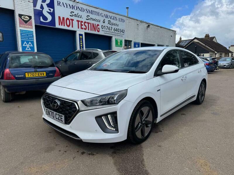 Hyundai Ioniq 1.6 H-gdi Premium Se White