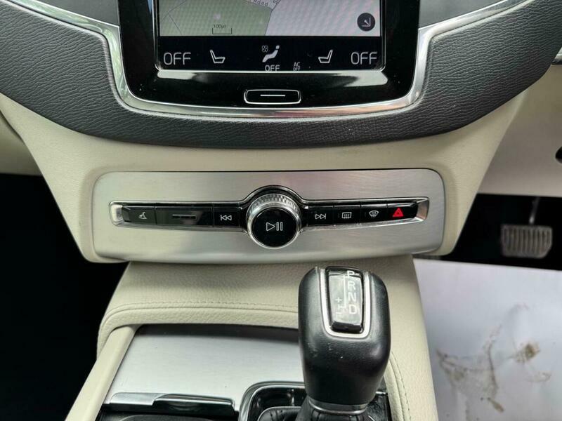 Volvo XC90 Suv Silver #35