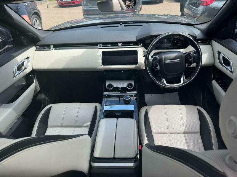 Land Rover Range Rover Velar R-dynamic S White #32