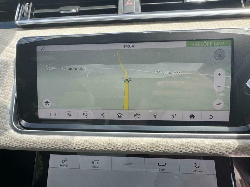Land Rover Range Rover Velar R-dynamic S White #23