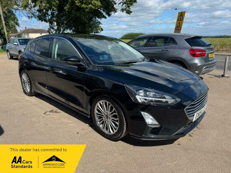 Ford Focus 2.0 Ecoblue Titanium X Black #2