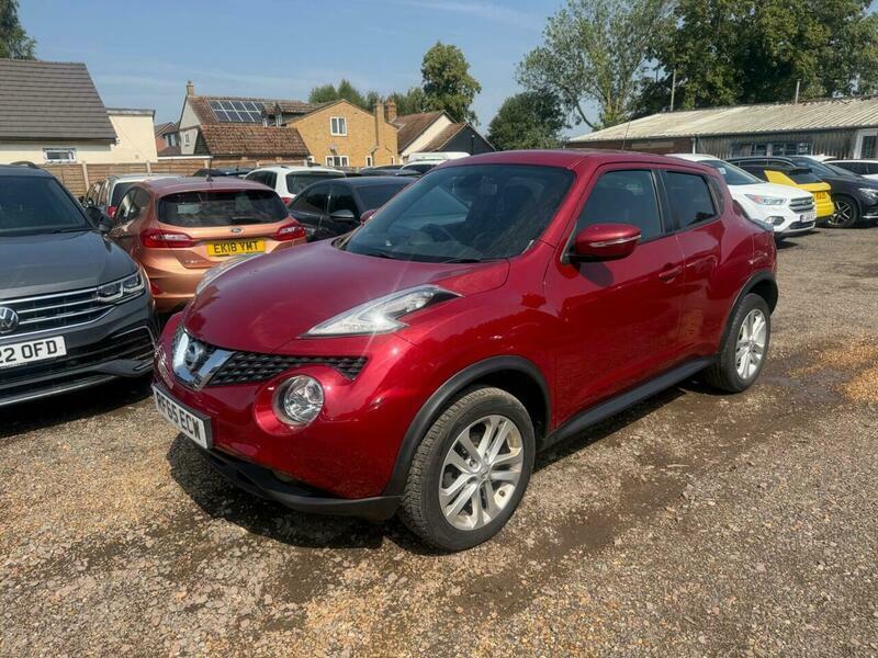 Nissan Juke 1.6 N-connecta Xtron Euro Red #4