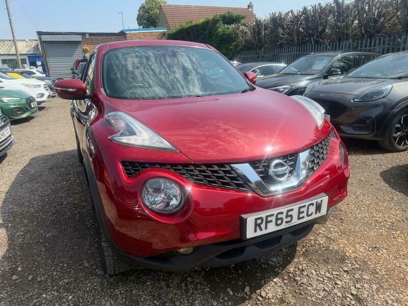 Nissan Juke 1.6 N-connecta Xtron Euro Red #3