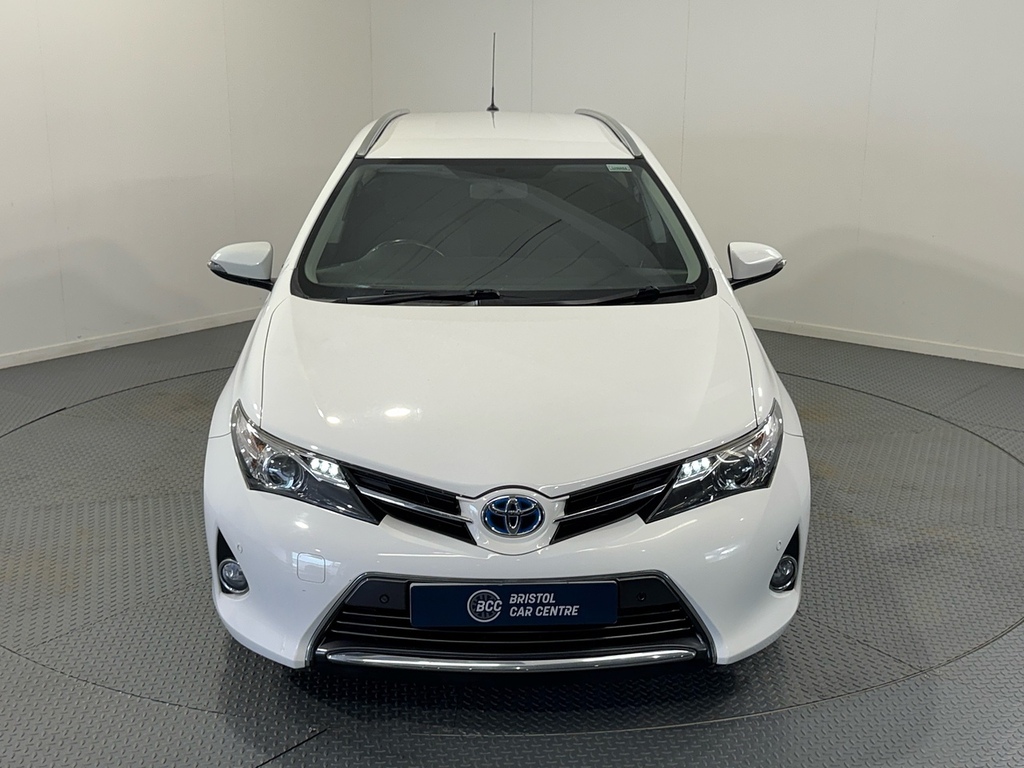 Toyota Auris Vvt-h Icon WN15JHX White #5